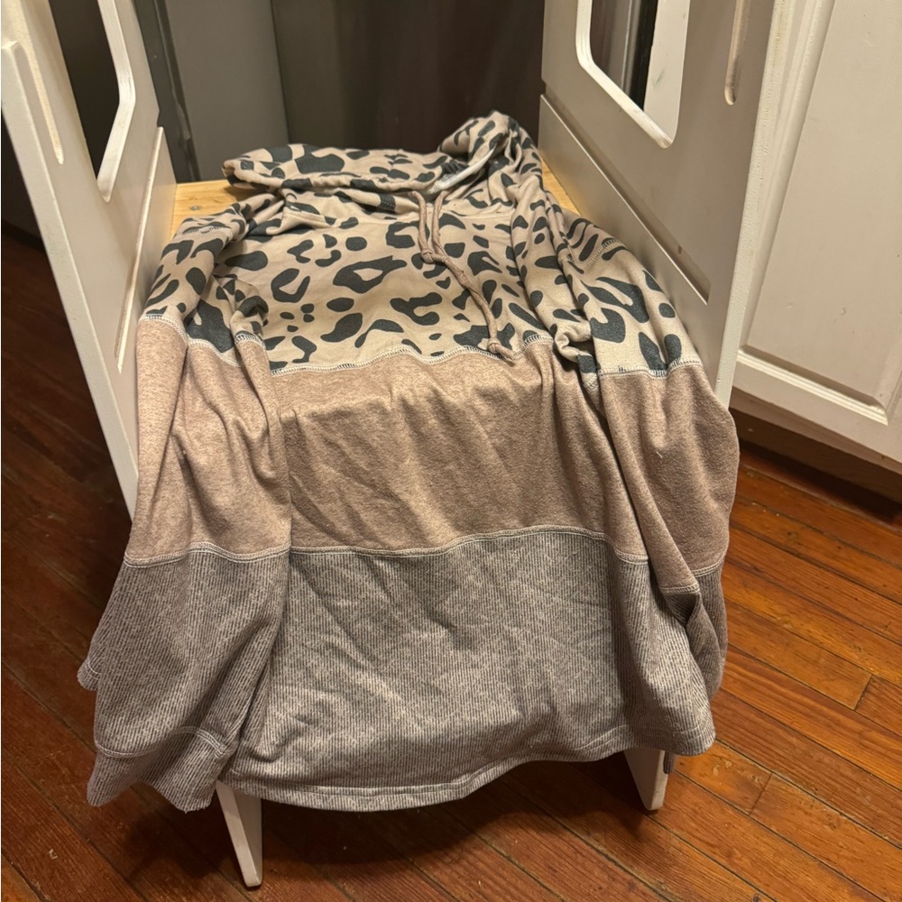 Animal print color block hoodie